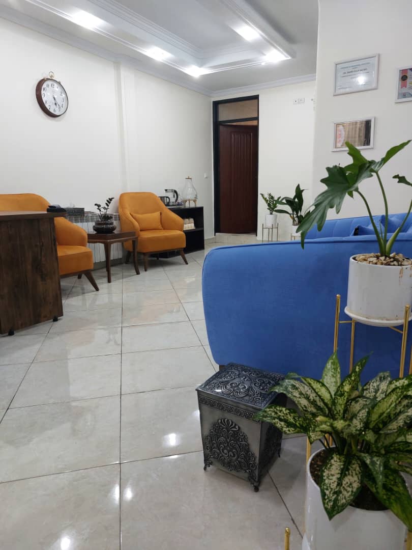 دندانپزشکی طرف قرارداد با بیمه شهر سالم در تهران، دکتر زهرا صوفی نژاد