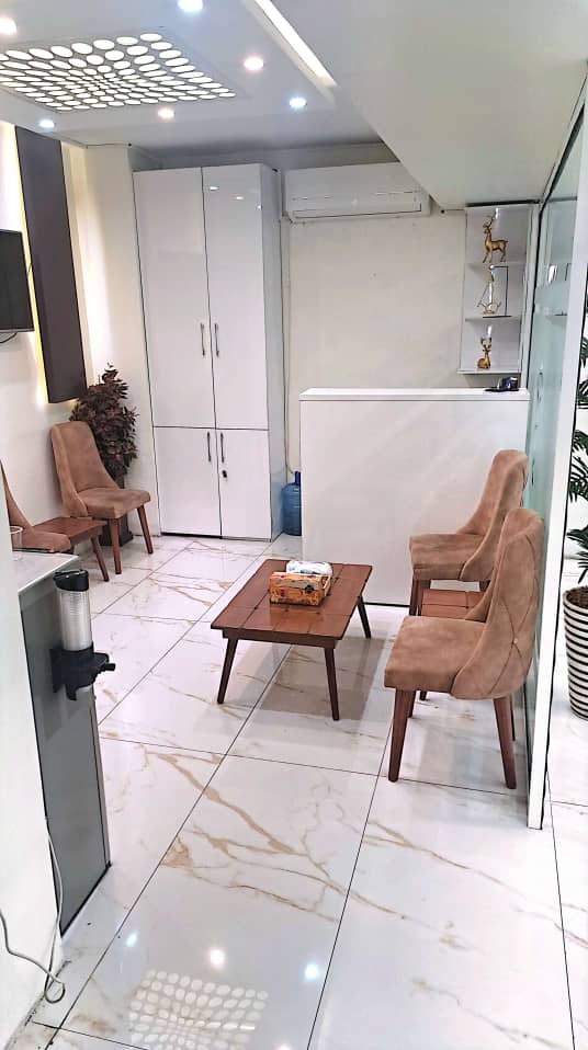 دندانپزشکی طرف قرارداد با بیمه نوین در تهران- طهران دنتال